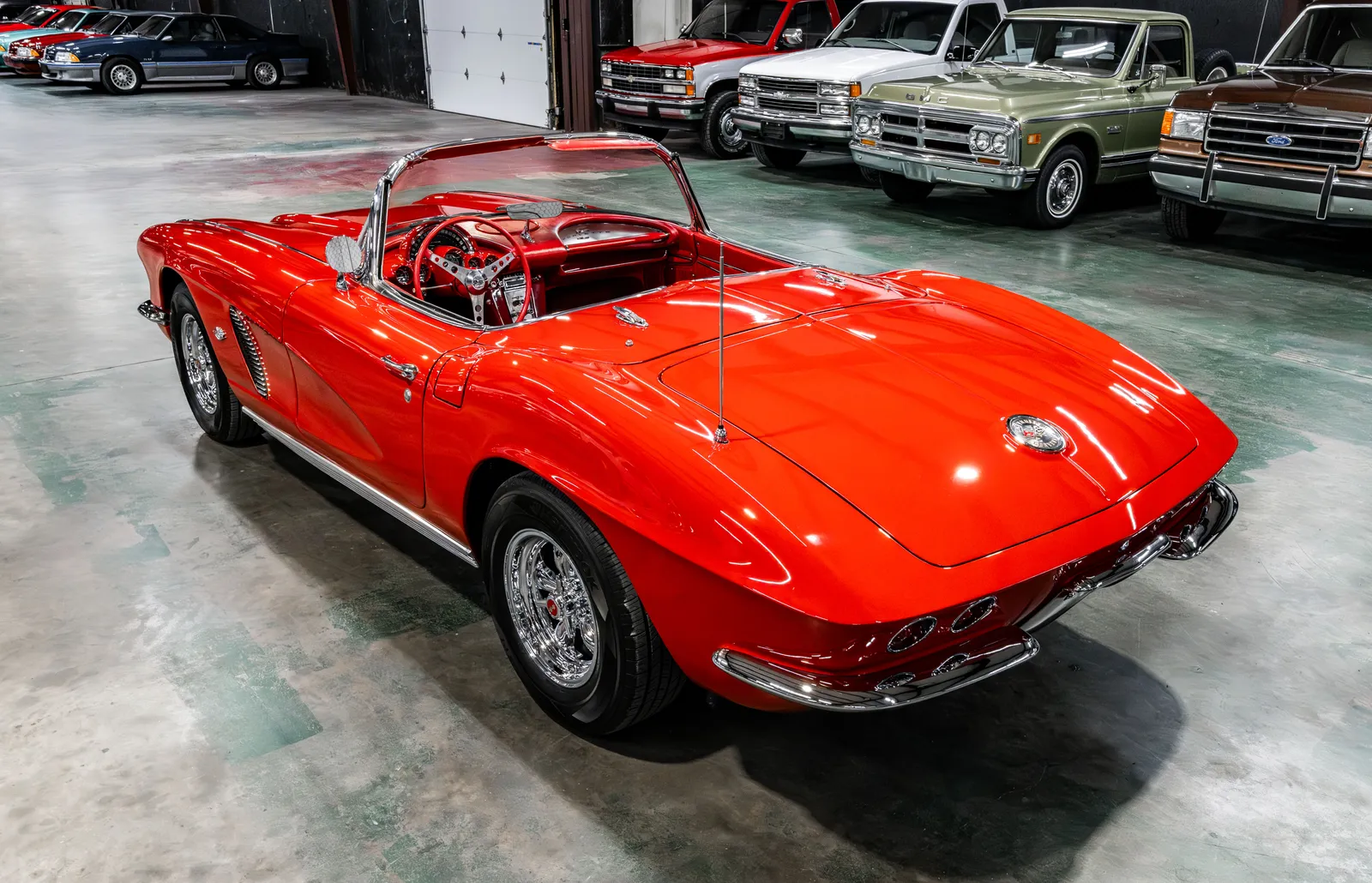 Restored 1962-Chevrolet-Corvette-Red-102200-35.jpg